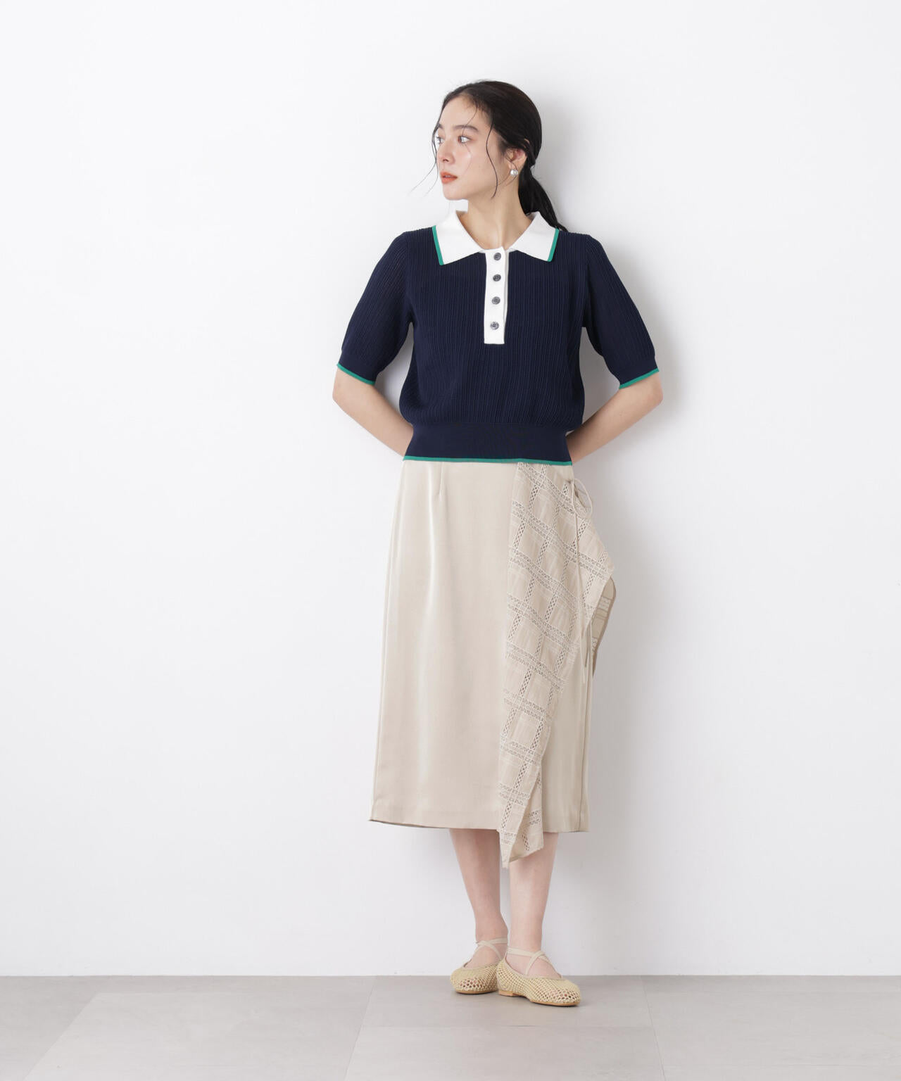 スクエアヘム刺繍レース切り替えスカート