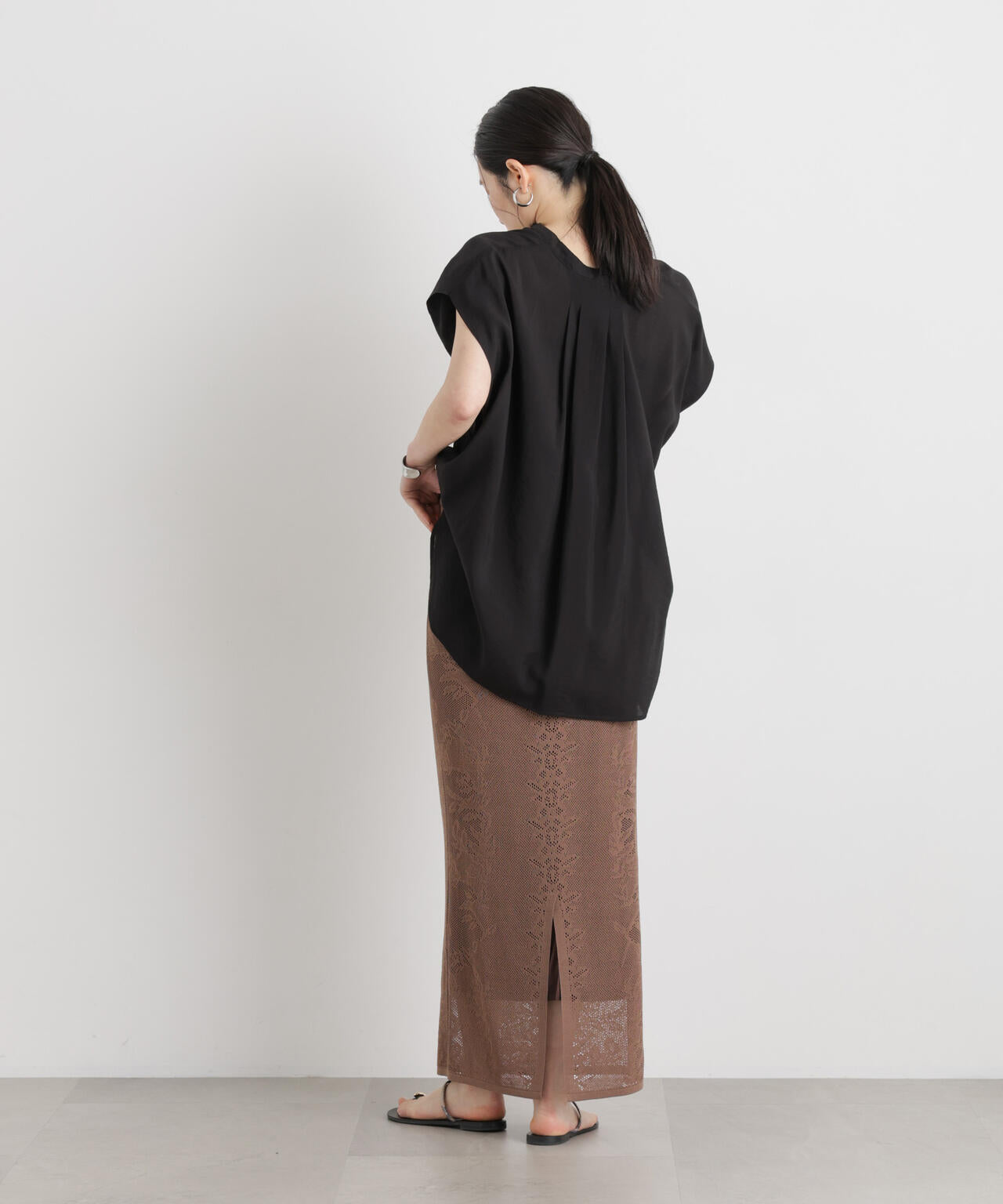 メッシュレースニットスカート