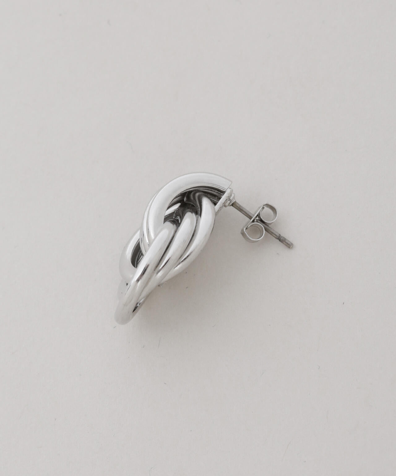 クロスリングピアス