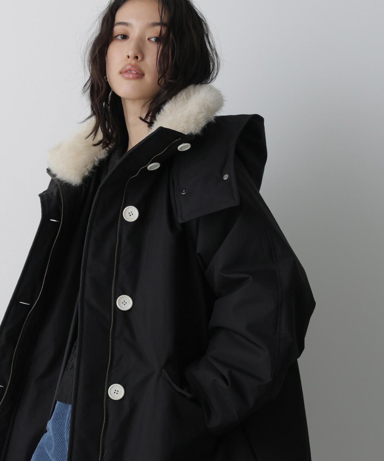 「STEVELOUR」「西川ダウン(R)」ファー付きコート
