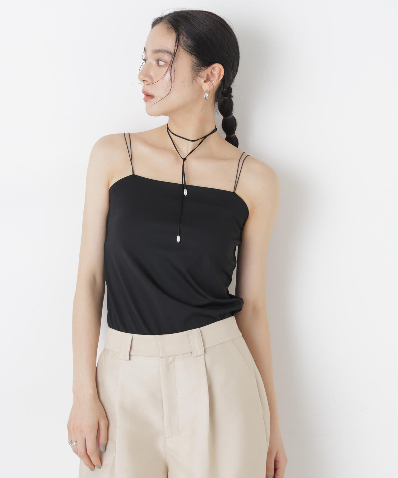 ストレッチポンチカップ付きベアトップキャミソール