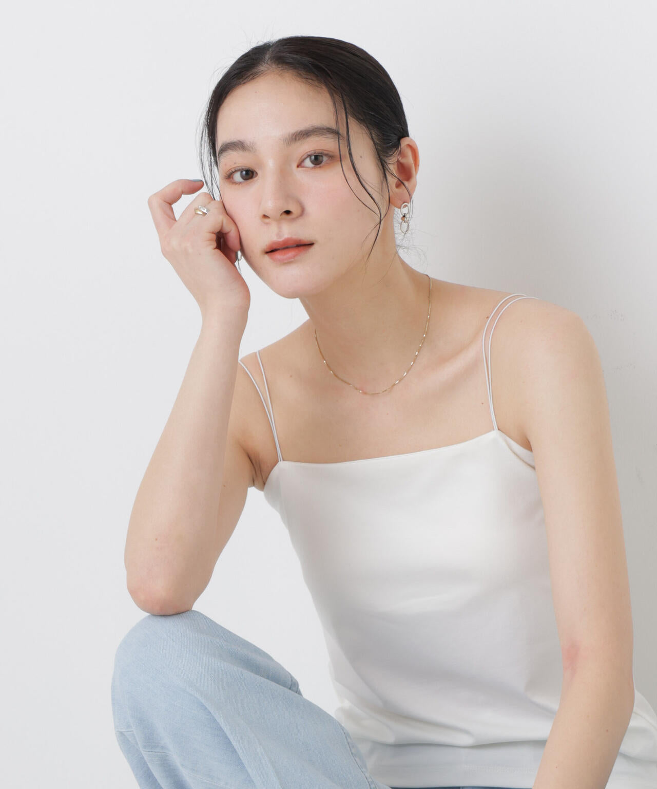 ストレッチポンチカップ付きベアトップキャミソール
