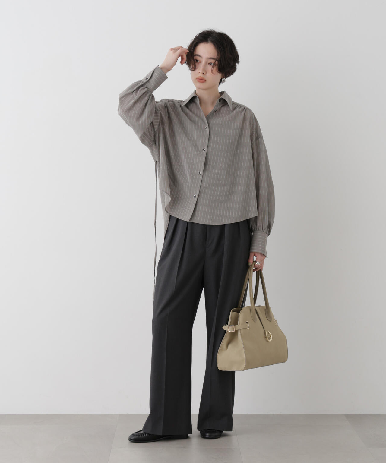 フェイクスエードベルトボストンバッグ