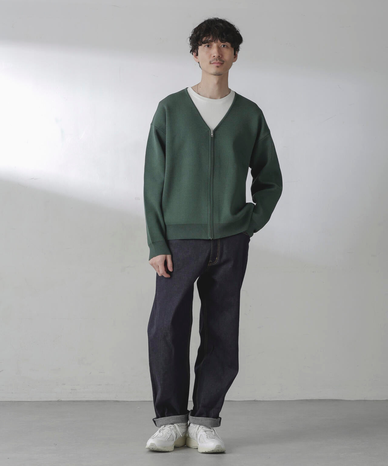 ZIPカーディガン