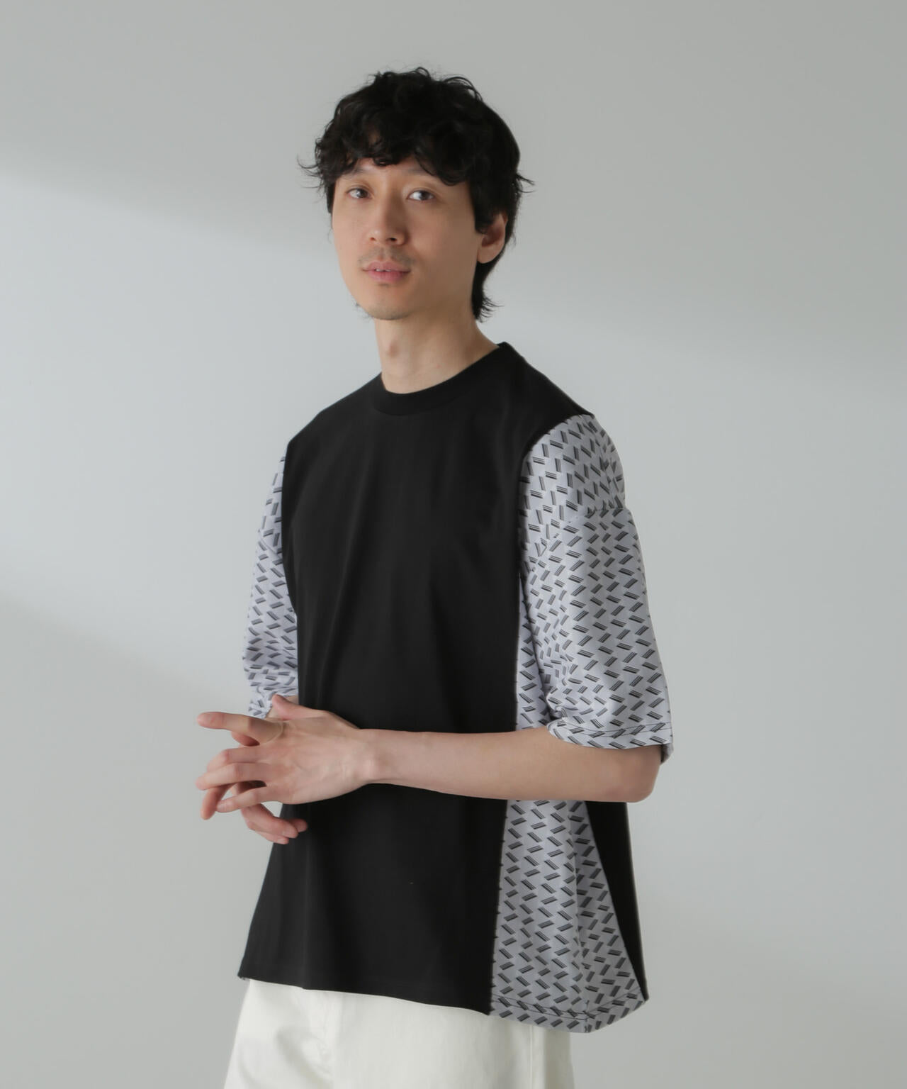 切り替えパターンTシャツ 半袖(セットアップ可）