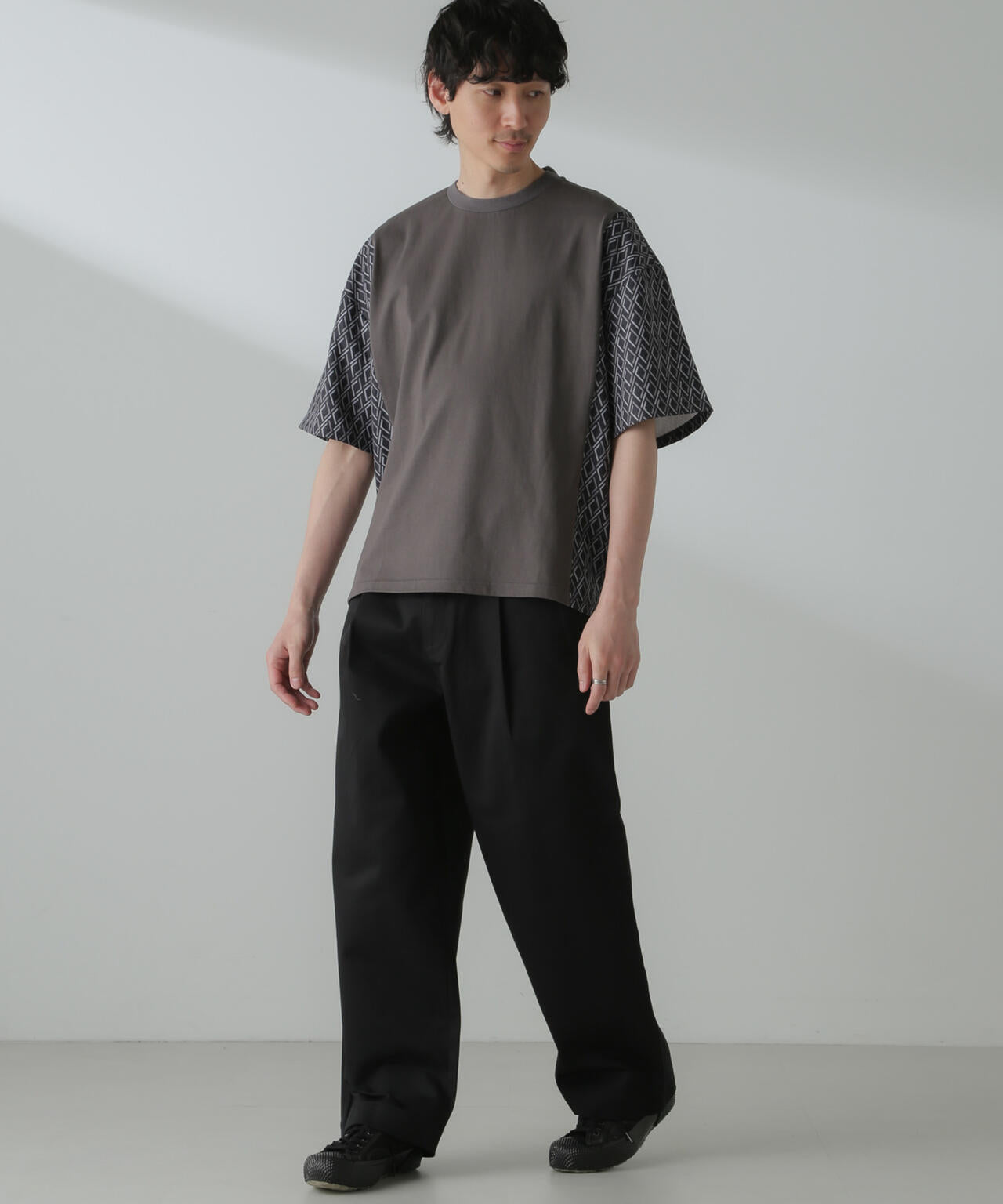 切り替えパターンTシャツ 半袖(セットアップ可）