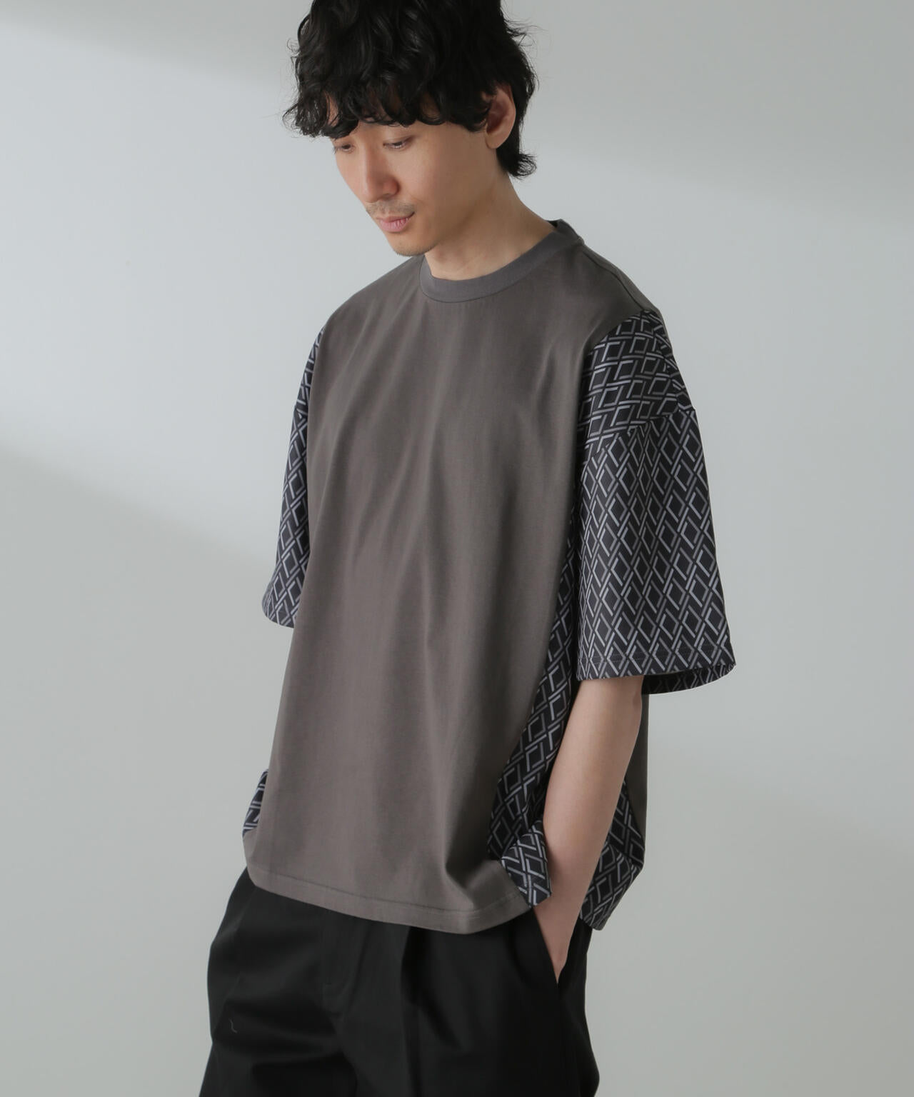 切り替えパターンTシャツ 半袖(セットアップ可）