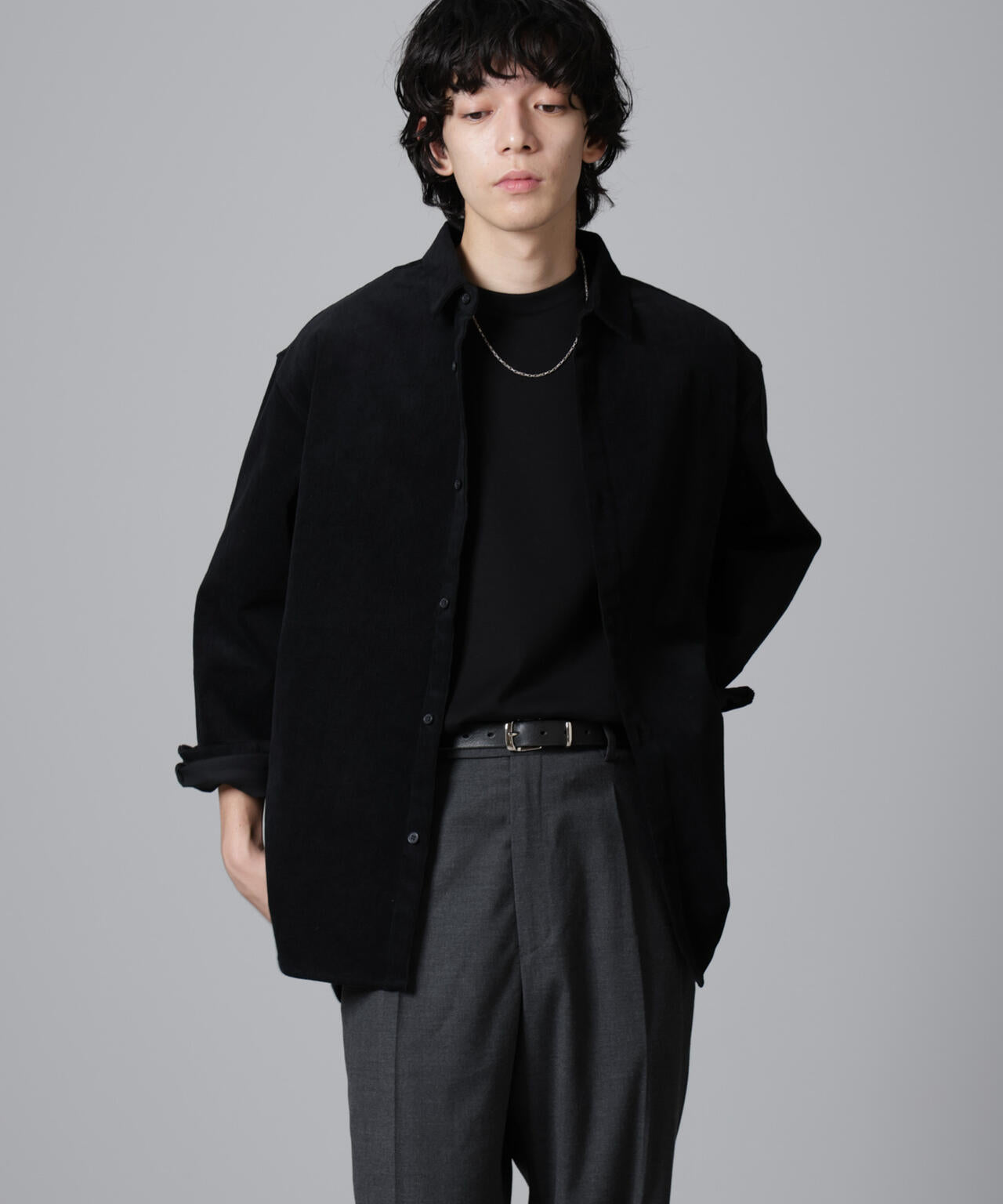 リラックスコーデュロイシャツ