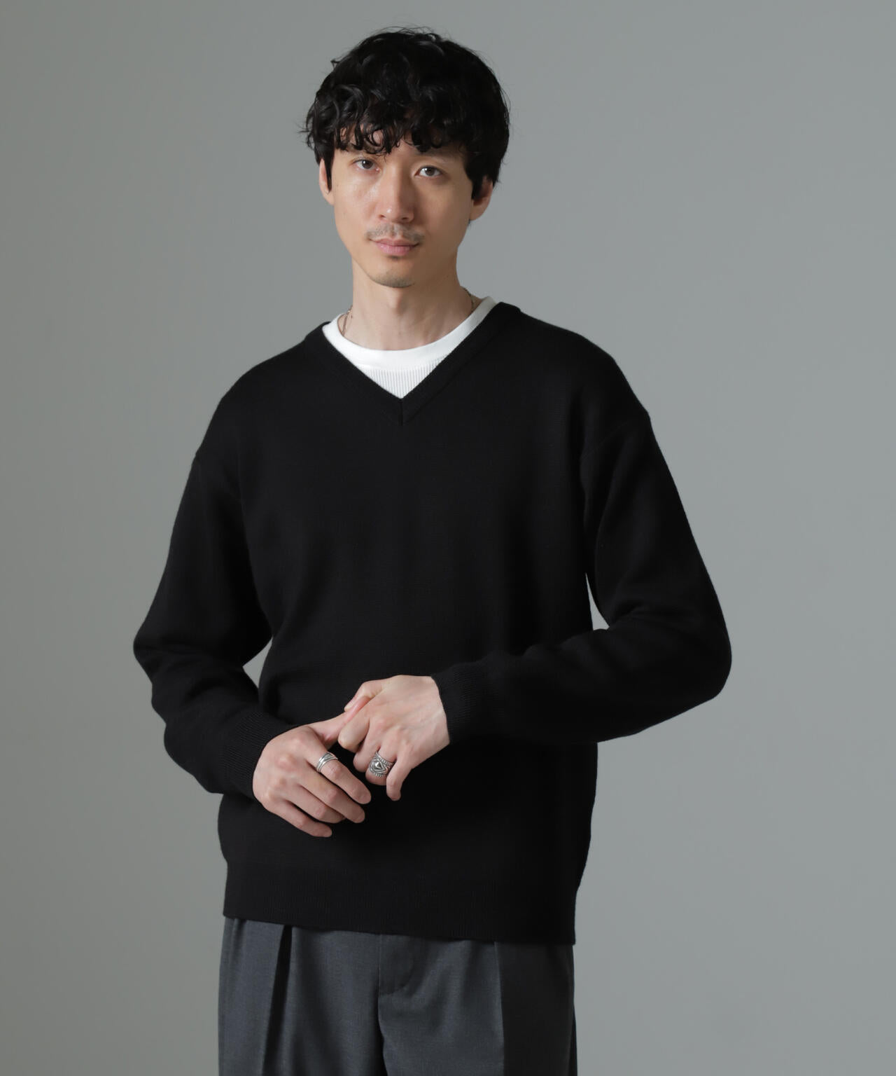 タスマニアミックス ミラノリブリラックスＶネックニット