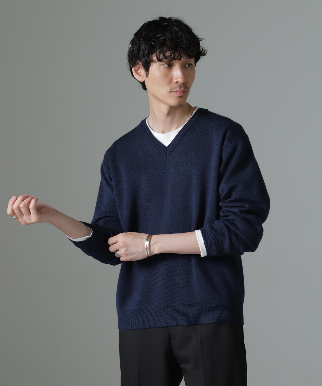 タスマニアミックス ミラノリブリラックスＶネックニット