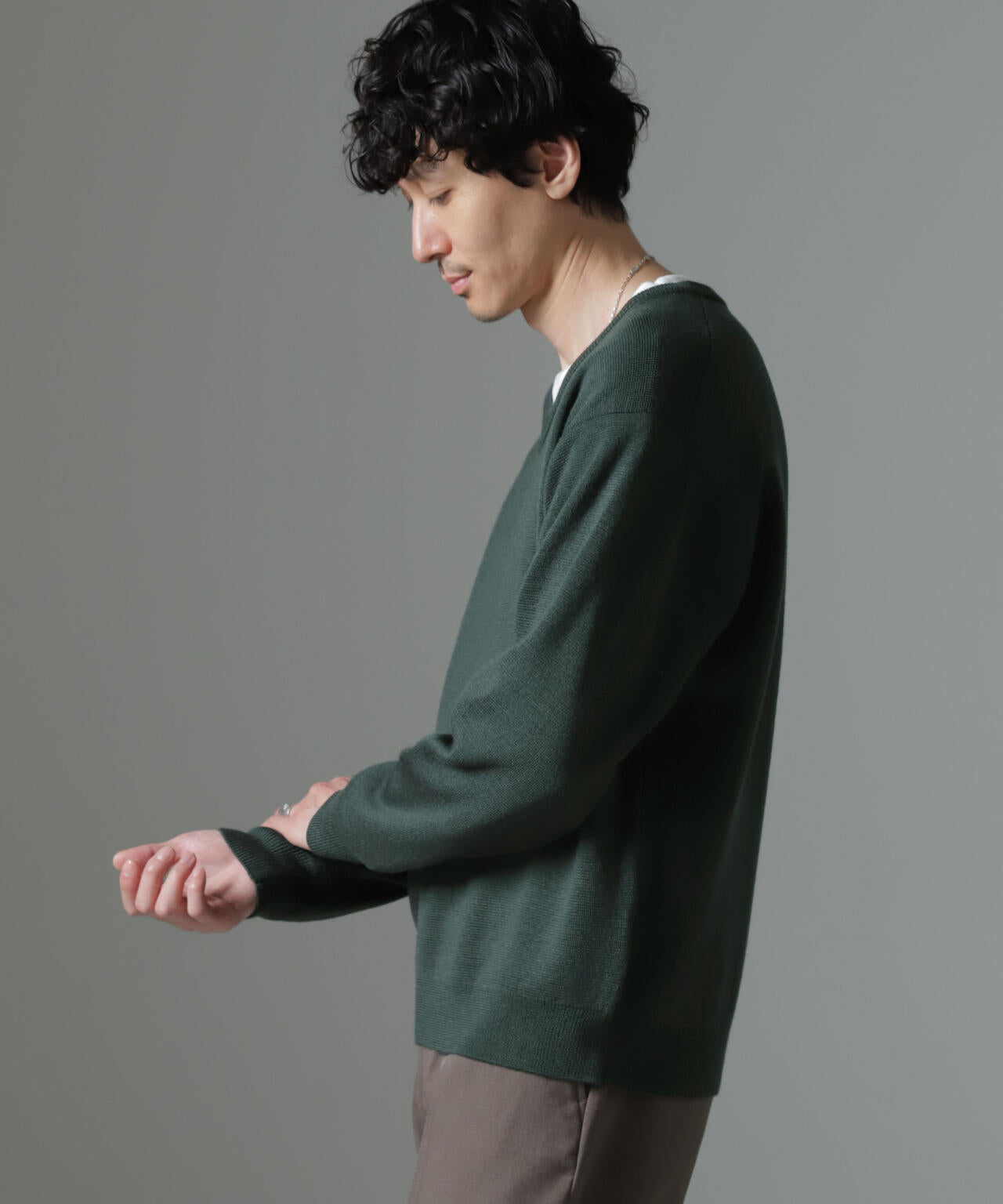 タスマニアミックス ミラノリブリラックスＶネックニット
