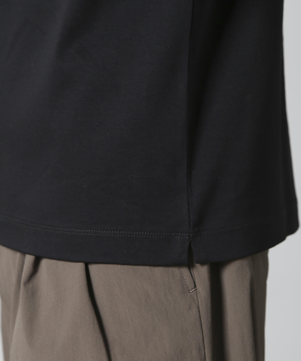 アンチスメルモックネックTシャツ 長袖