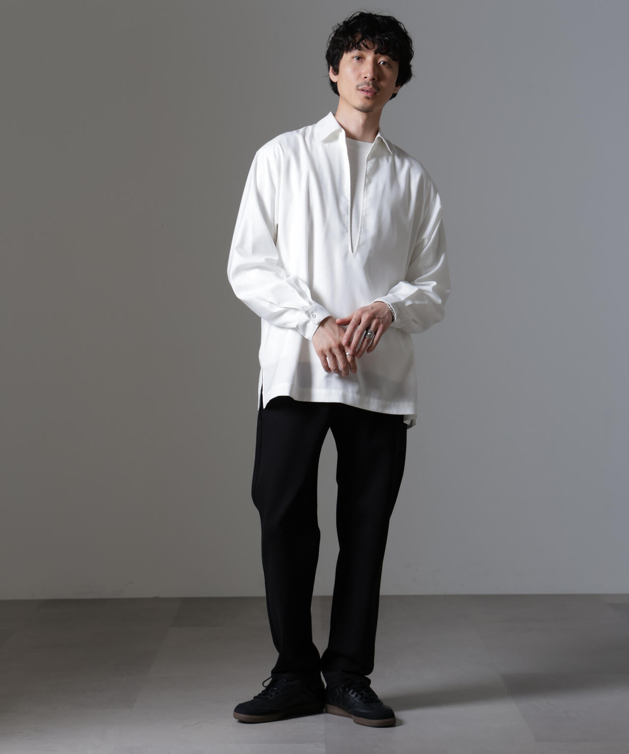 5P テーパードパンツ