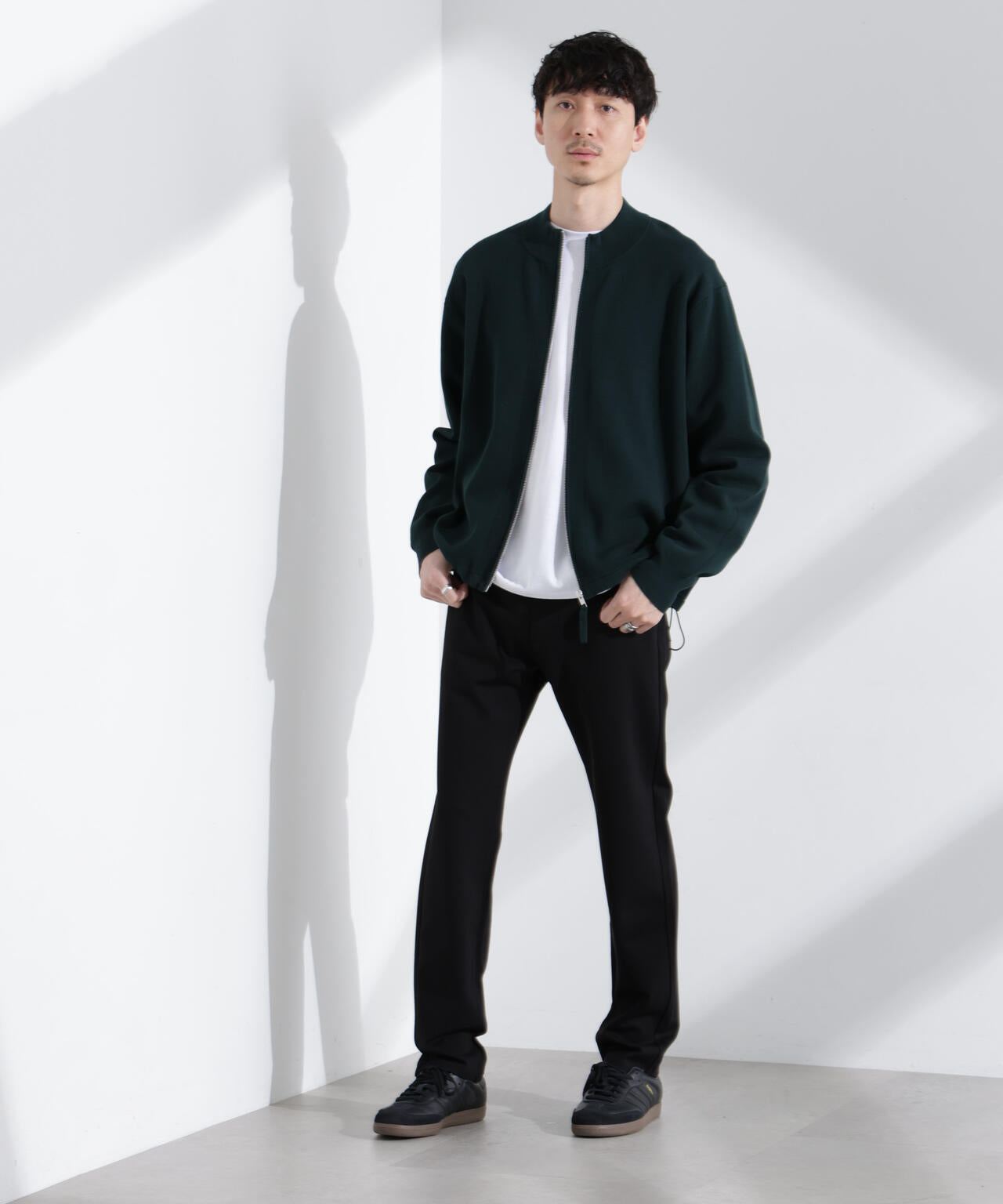 5P テーパードパンツ
