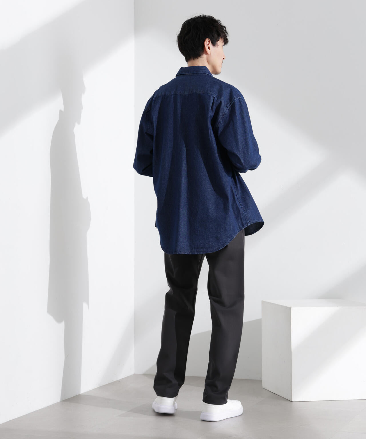 5P テーパードパンツ