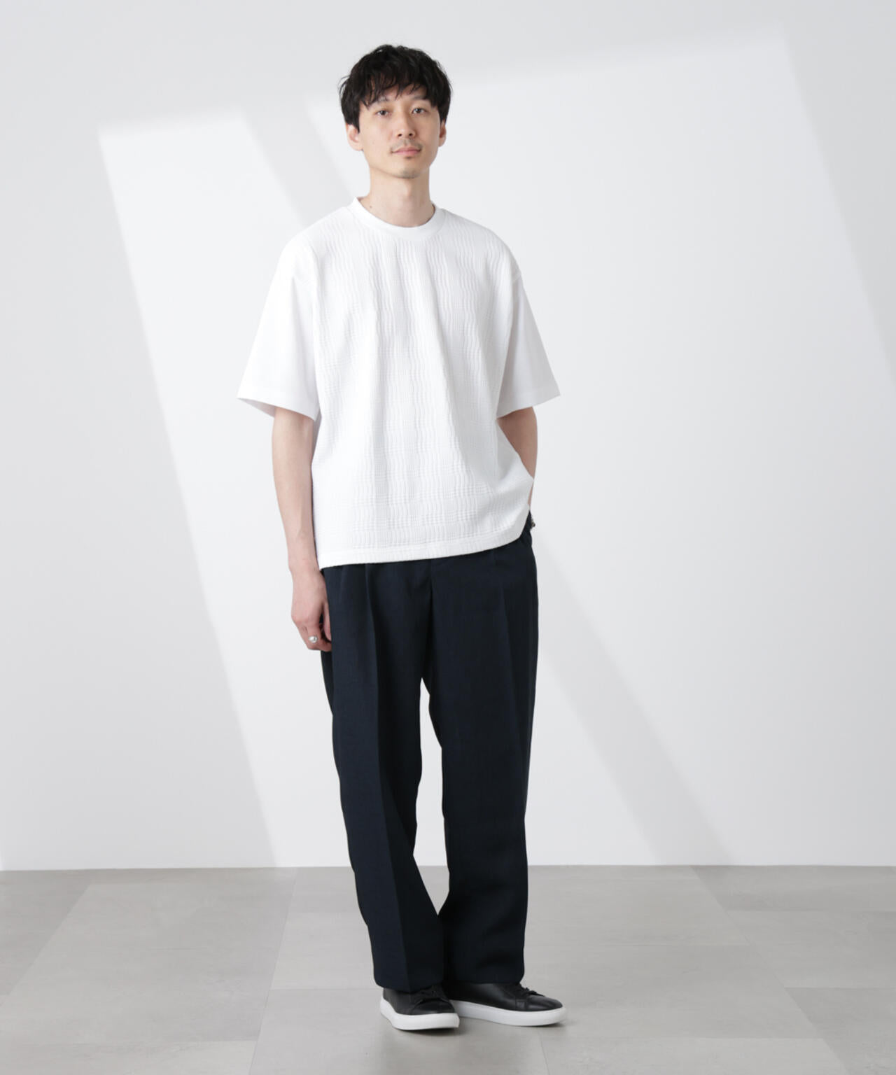 テックリネンリラックスタックテーパードパンツ