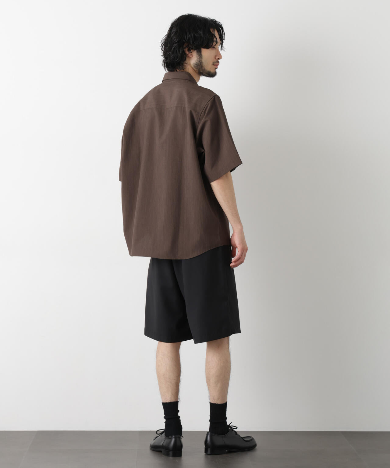 セオアルファ レギュラーカラーシャツ 半袖