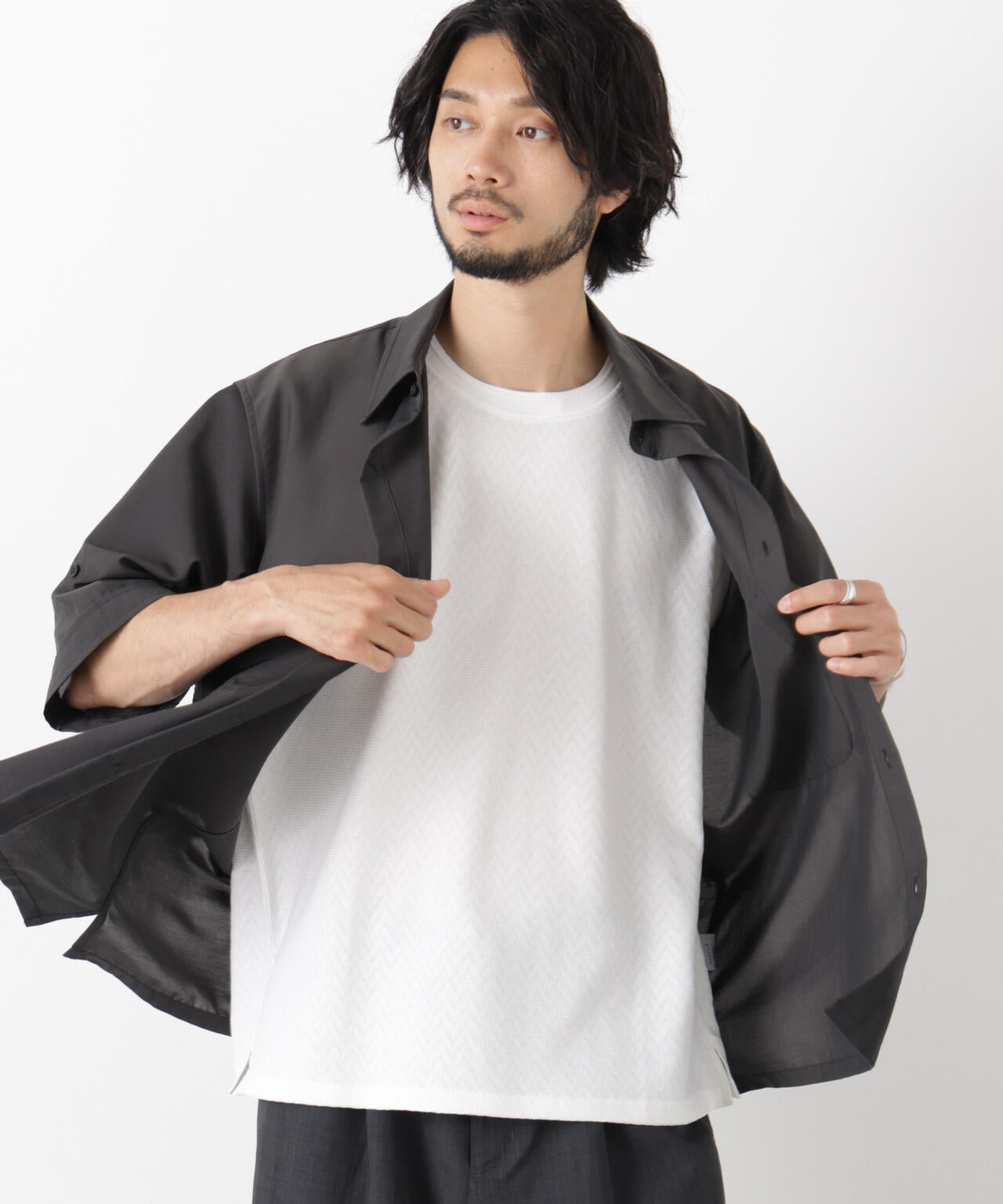 181cm　B:75 W:73 H:90 着用サイズ：L