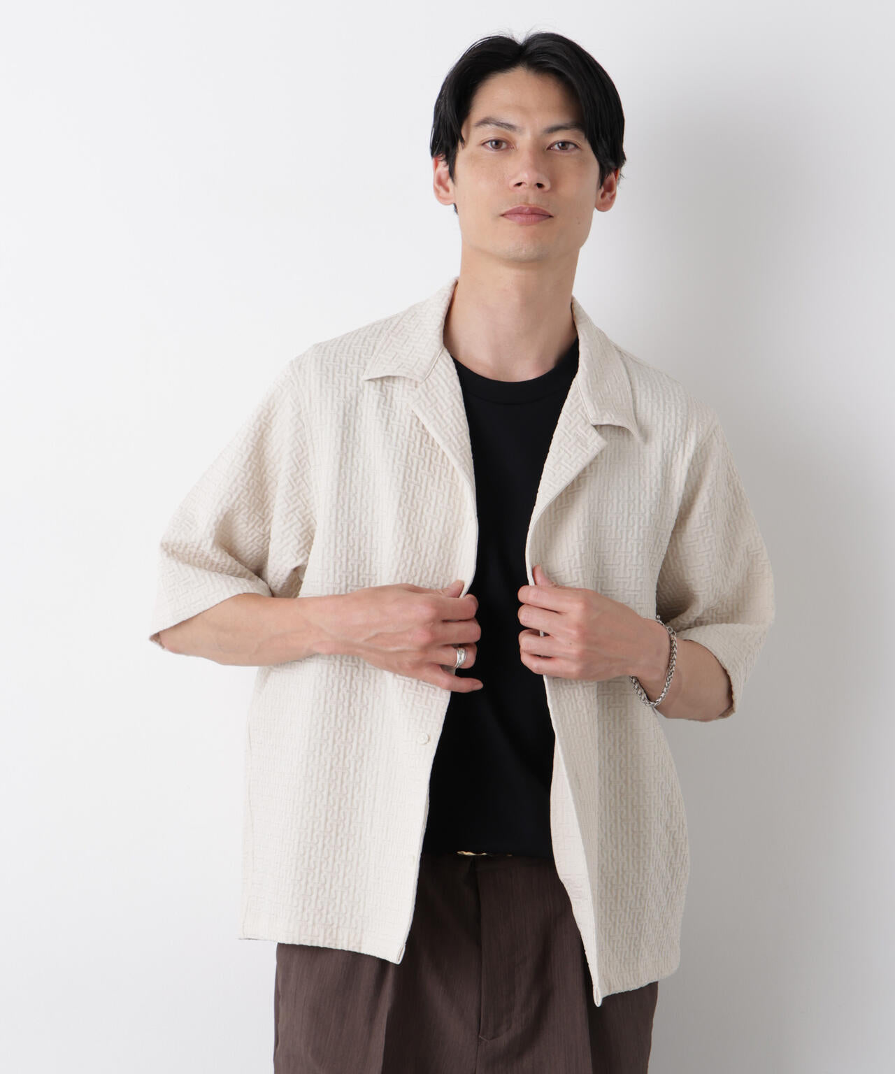 180cm　B:88 W:75 H:92 着用サイズ：L