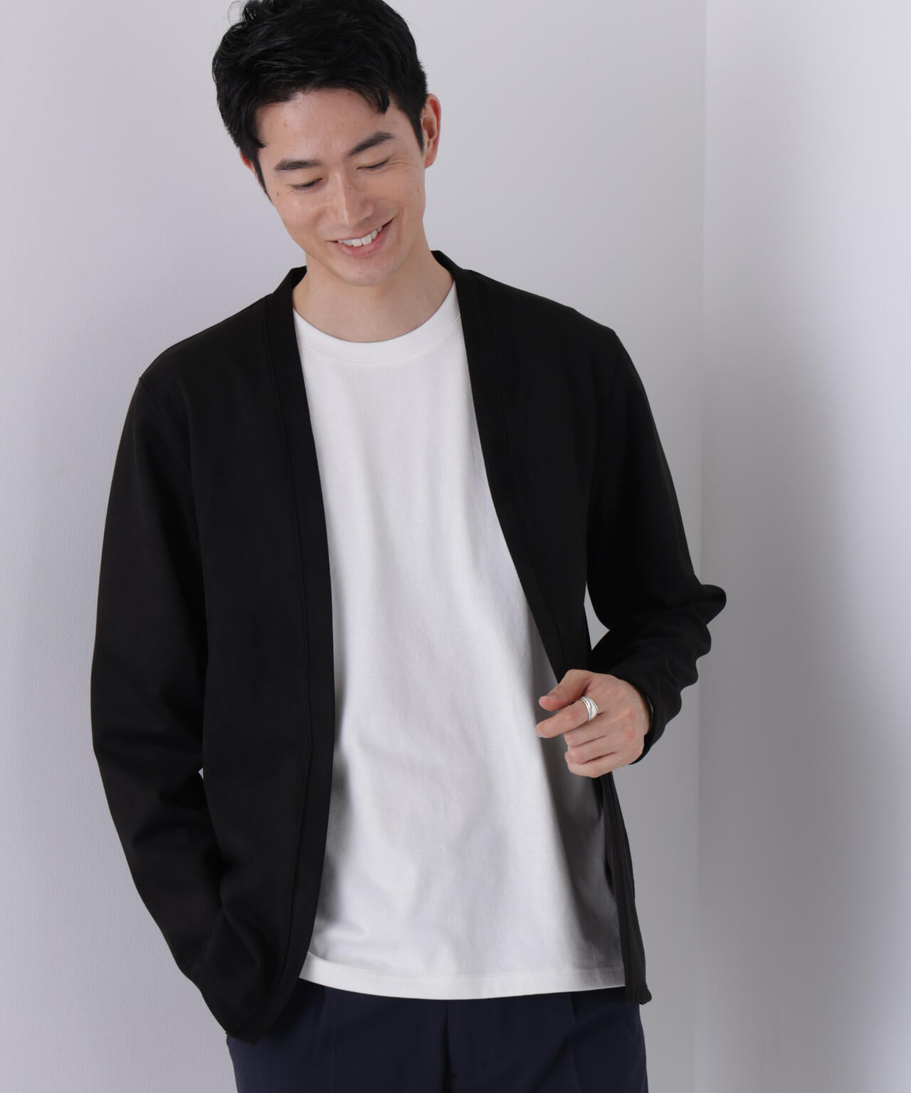 185cm　B:92 W:77 H:90 着用サイズ：L