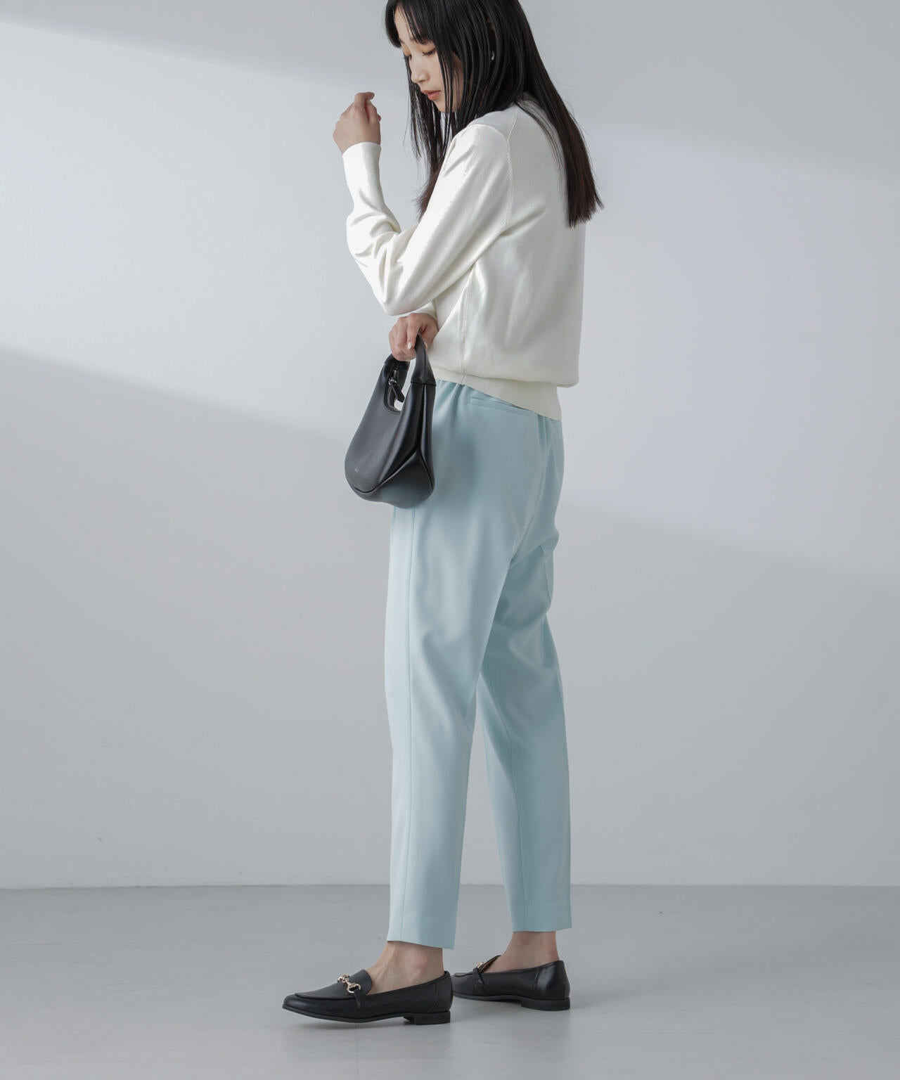 ウエストバインダーゴムテーパードストレッチパンツ