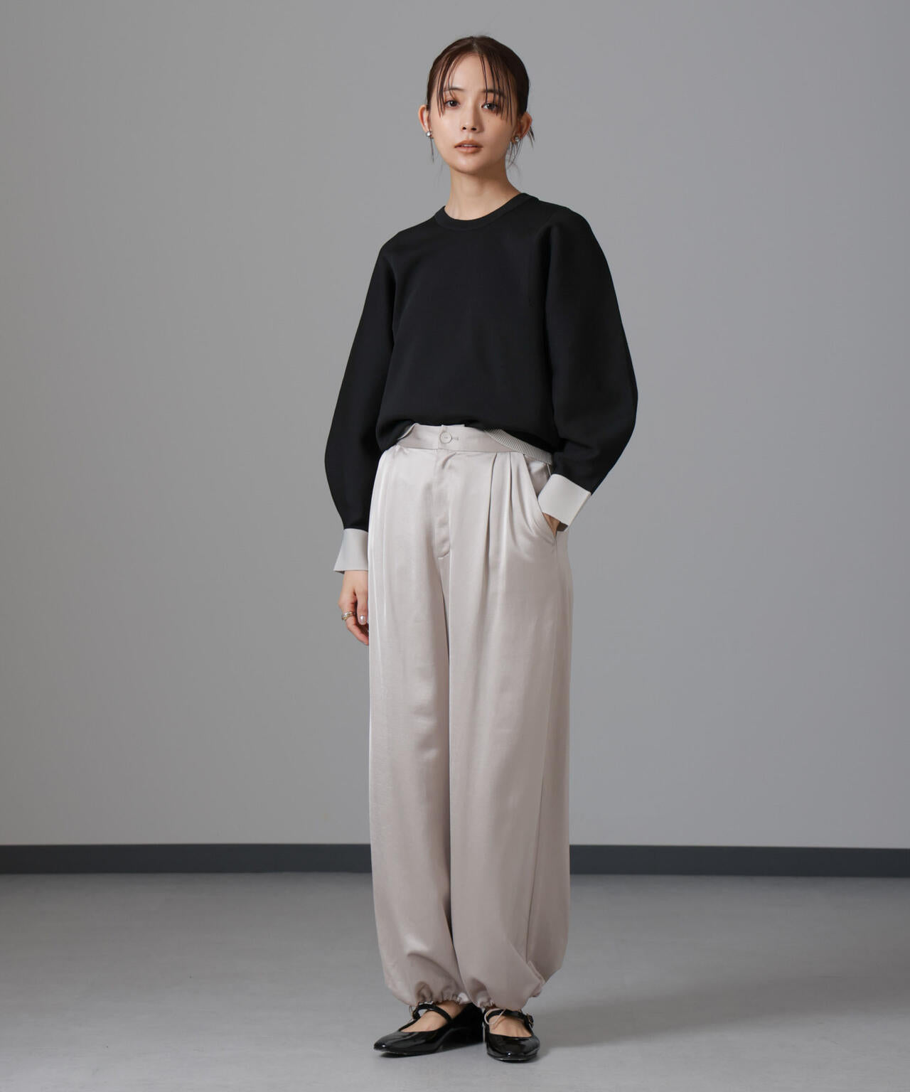 洗濯機洗い可 軽量バイカラークルーネックニット
