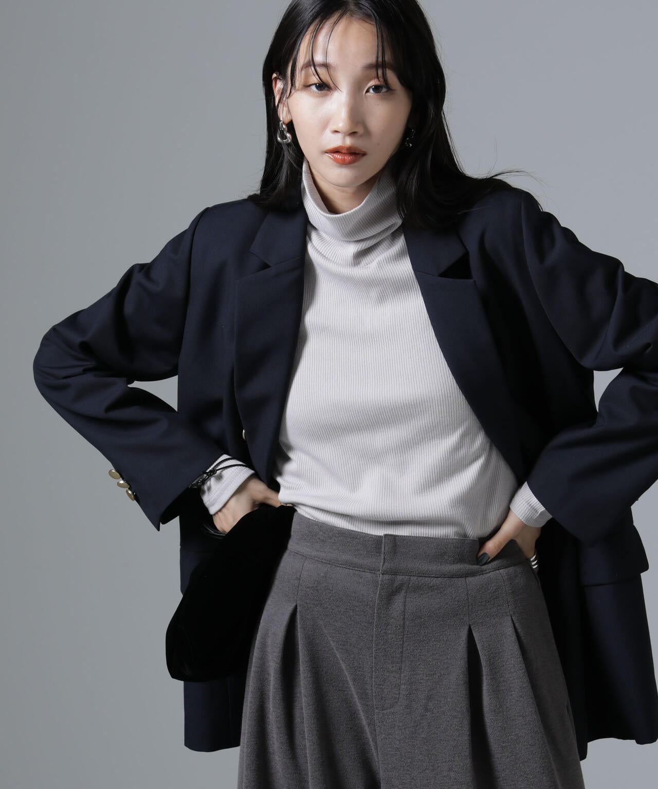ジンジャー吸湿発熱抗菌防臭タートルネックカットソー