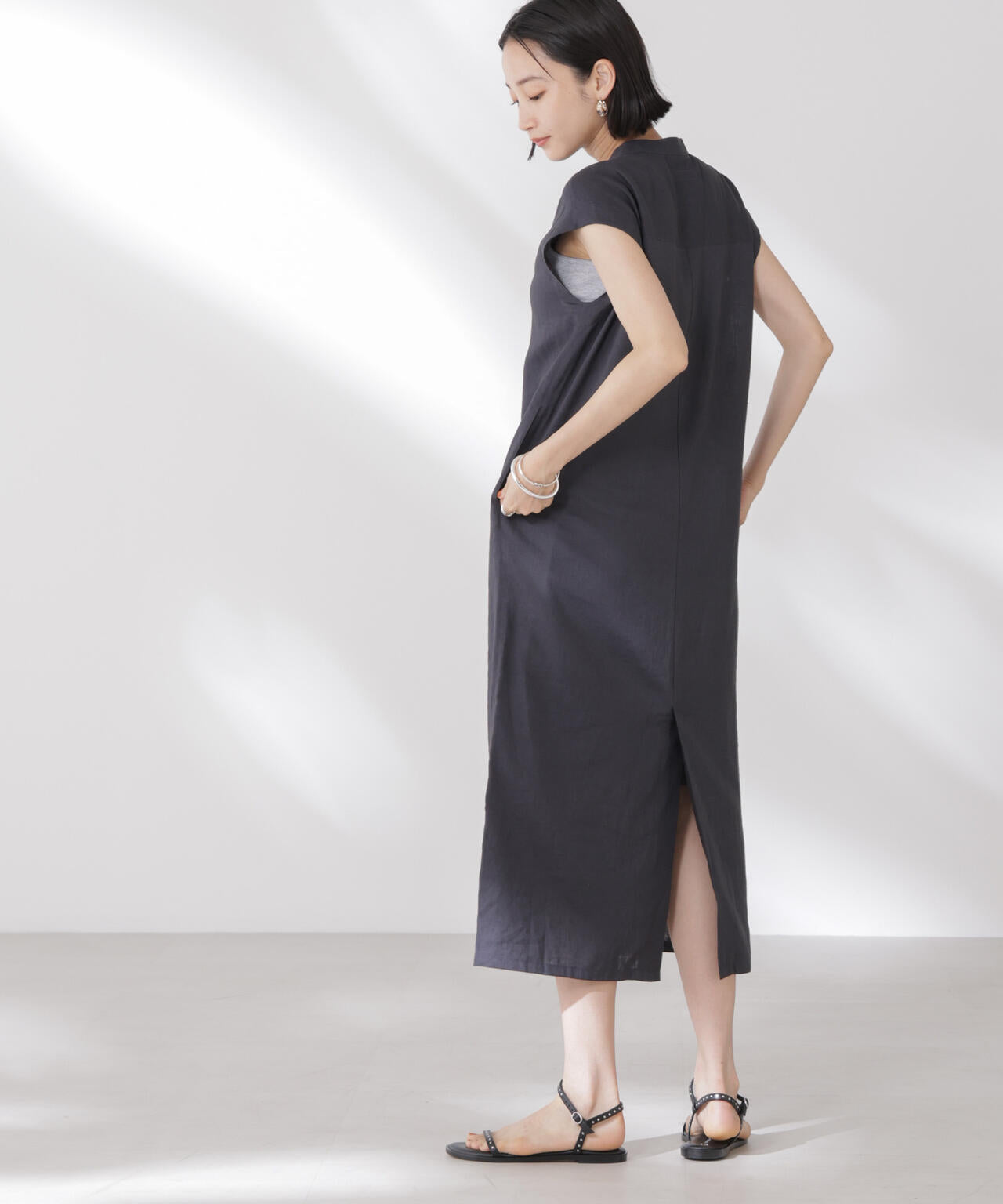 Anti Smell Linen フレンチスリーブワンピース
