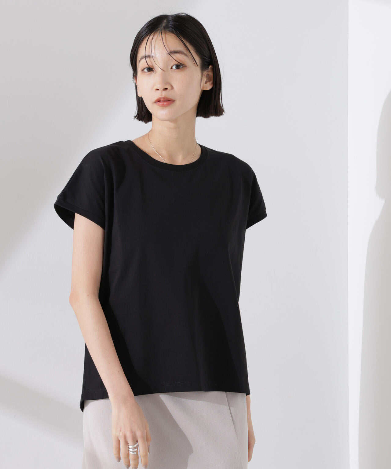 汗染み防止加工接触冷感フレンチスリーブTシャツ