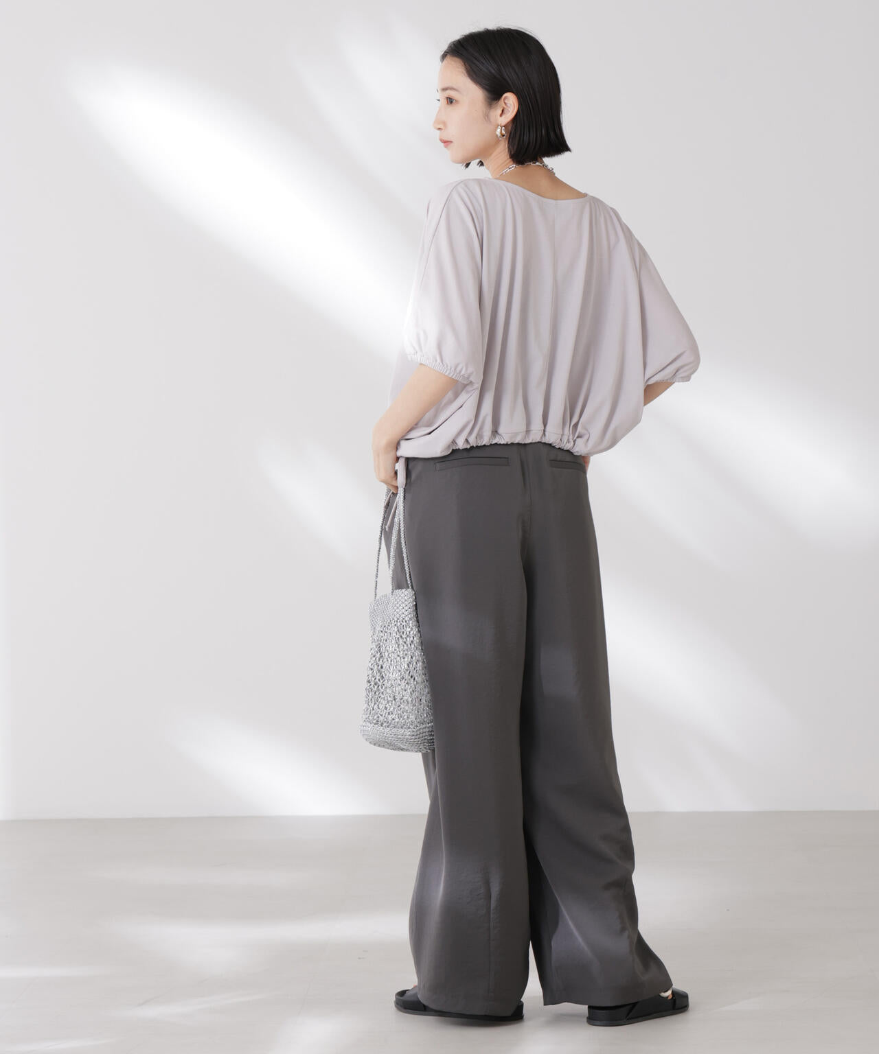 吸水速乾抗菌防臭クロップドドロストトップス