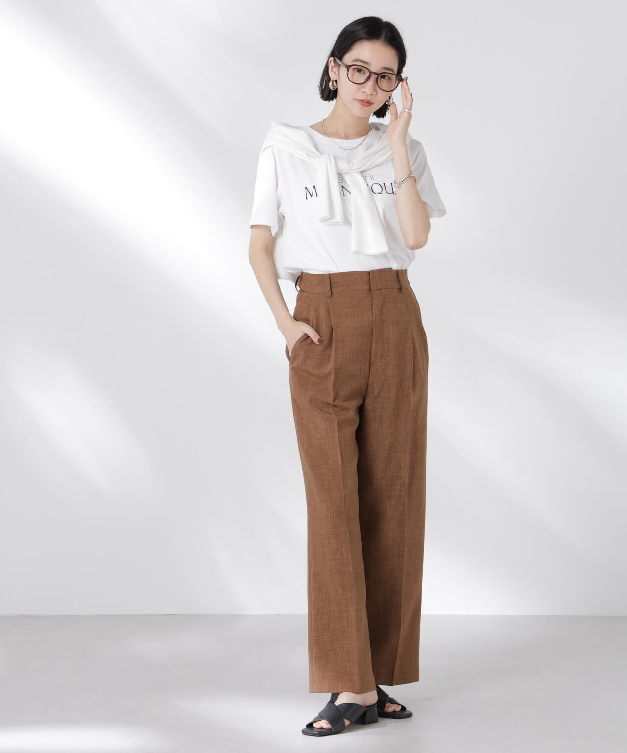 リネンライクセンタープレスタックパンツ(セットアップ可)