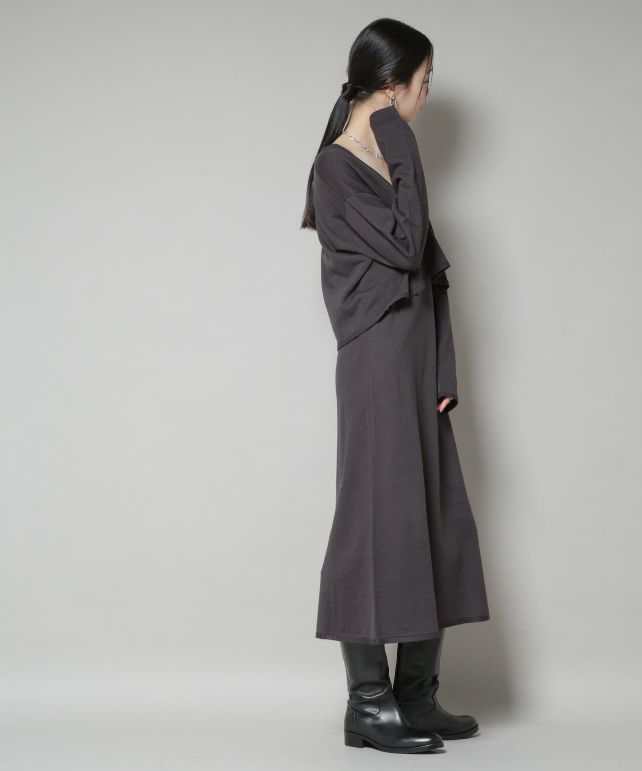 ニットキャミワンピース×クロップドVネックニット セット