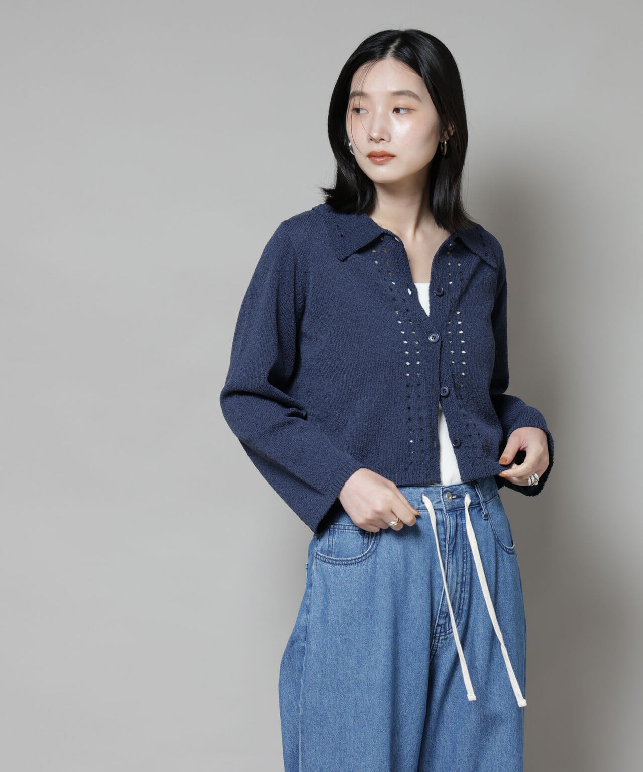 衿付アイレットクロップドニットカーディガン