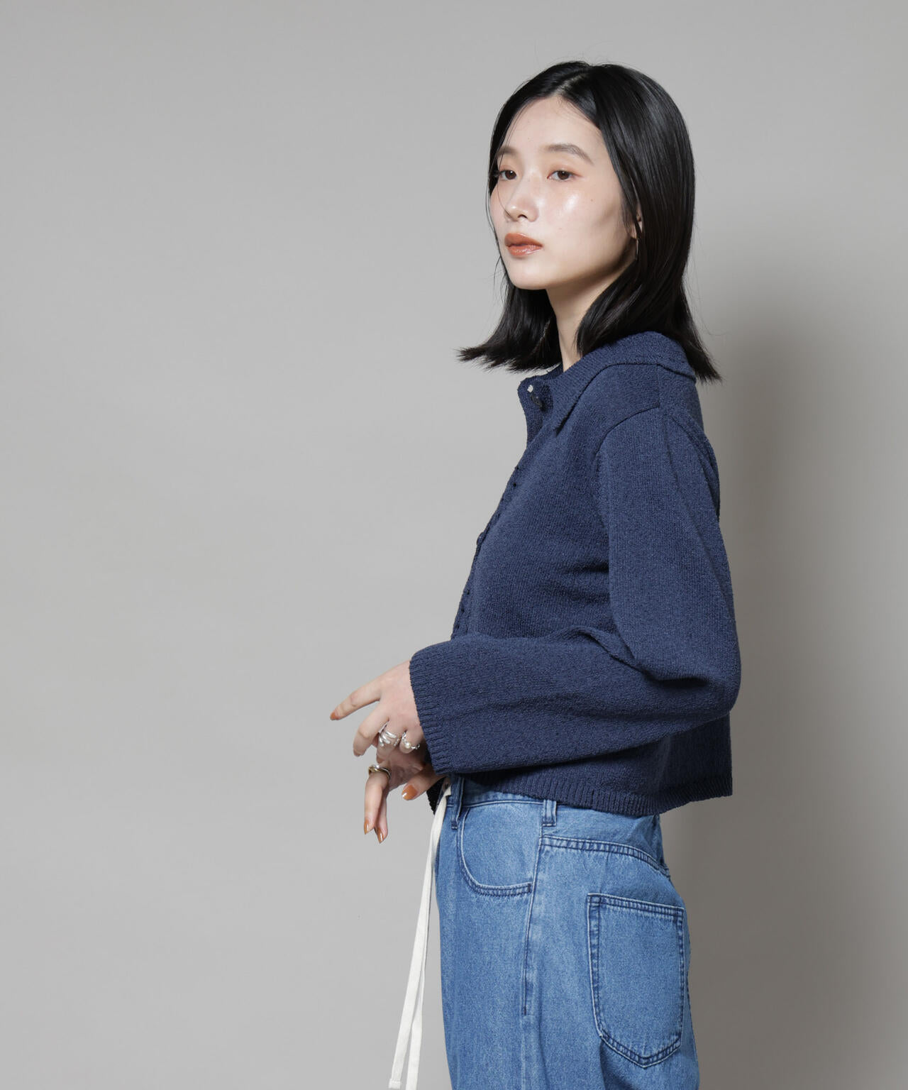 衿付アイレットクロップドニットカーディガン