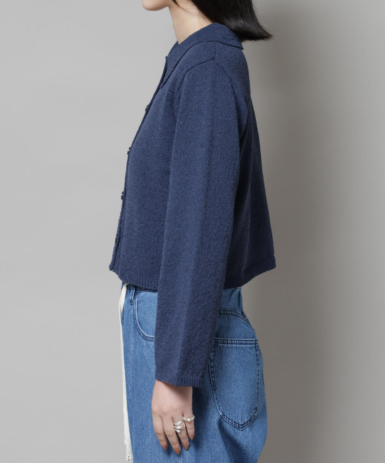 衿付アイレットクロップドニットカーディガン