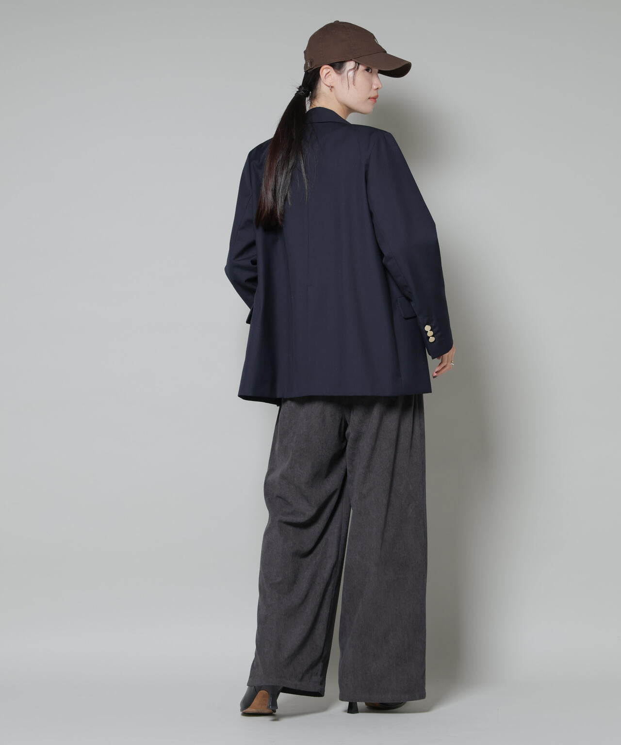 ソフトコーデュロイストレートパンツ