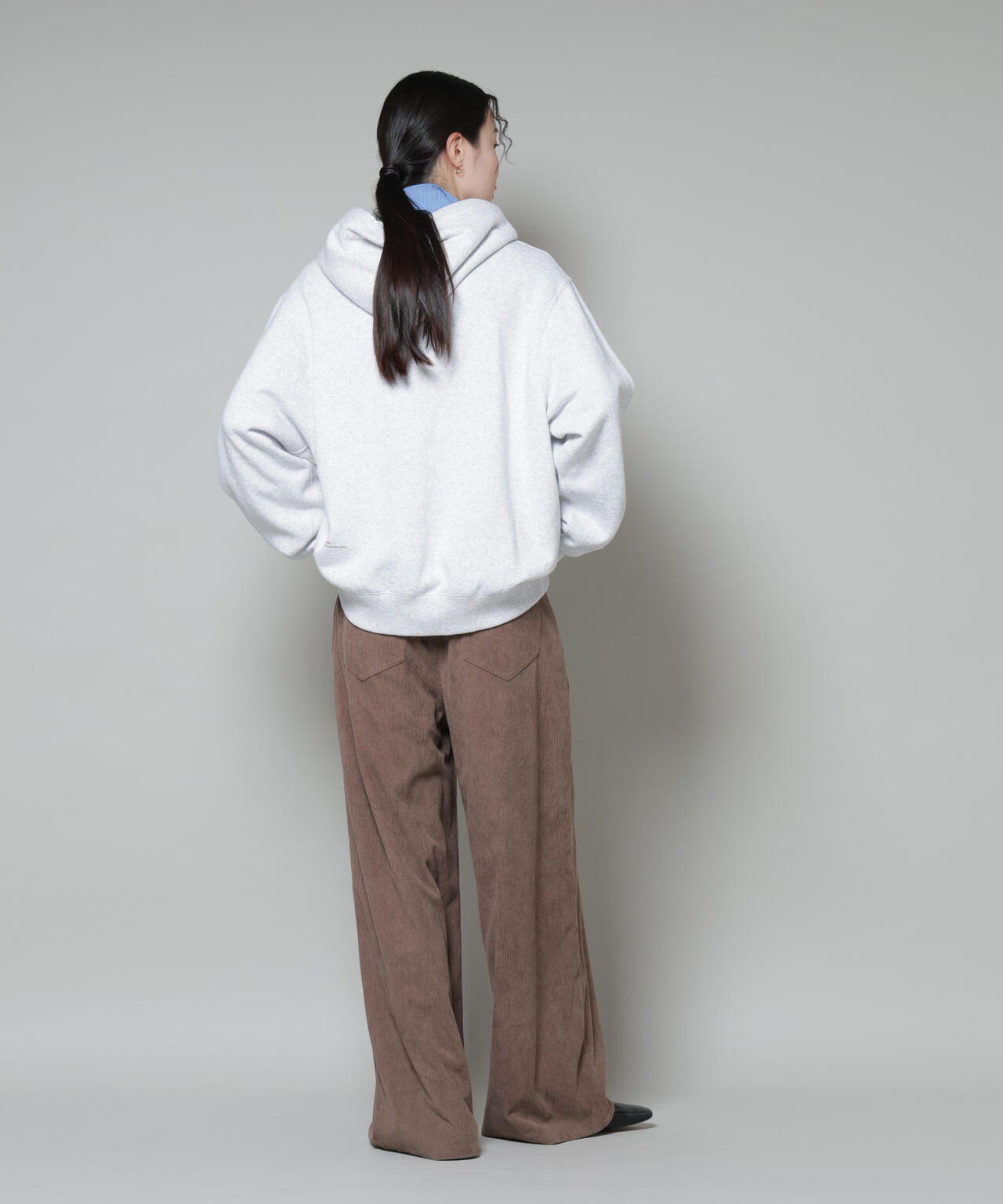 ソフトコーデュロイストレートパンツ