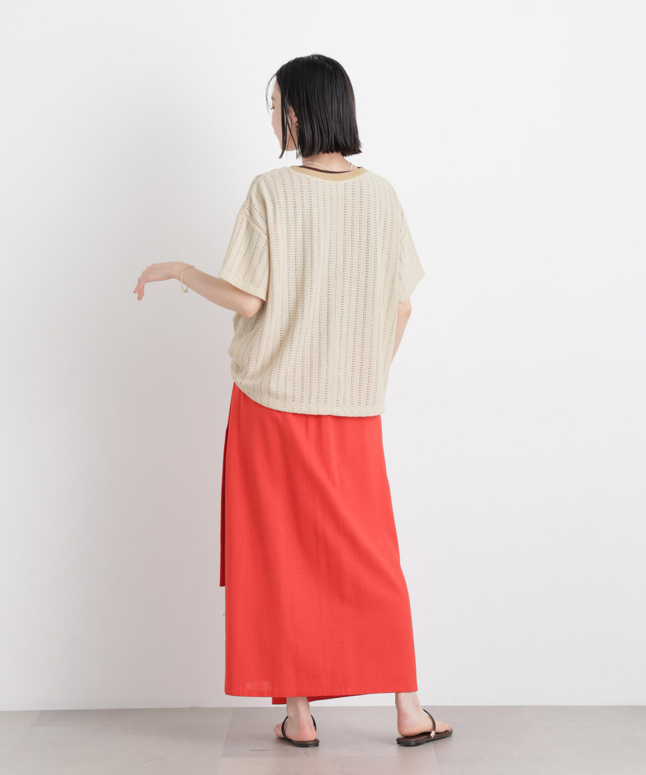 カットジャガードドロストヘムトップス