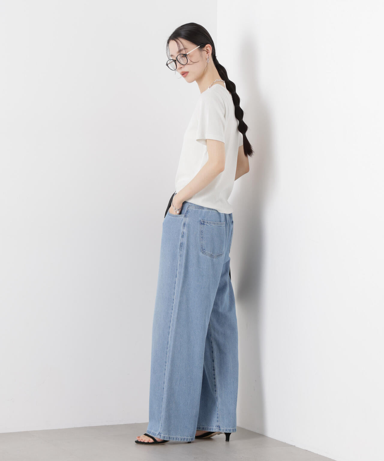 ラメリブカットクルーネックTシャツ