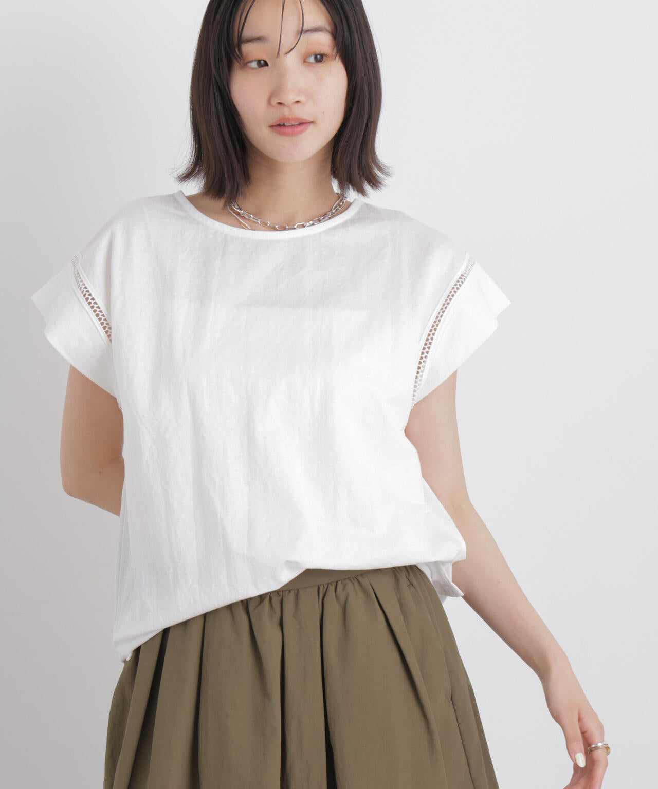 ハシゴレースフレンチスリーブカットトップス