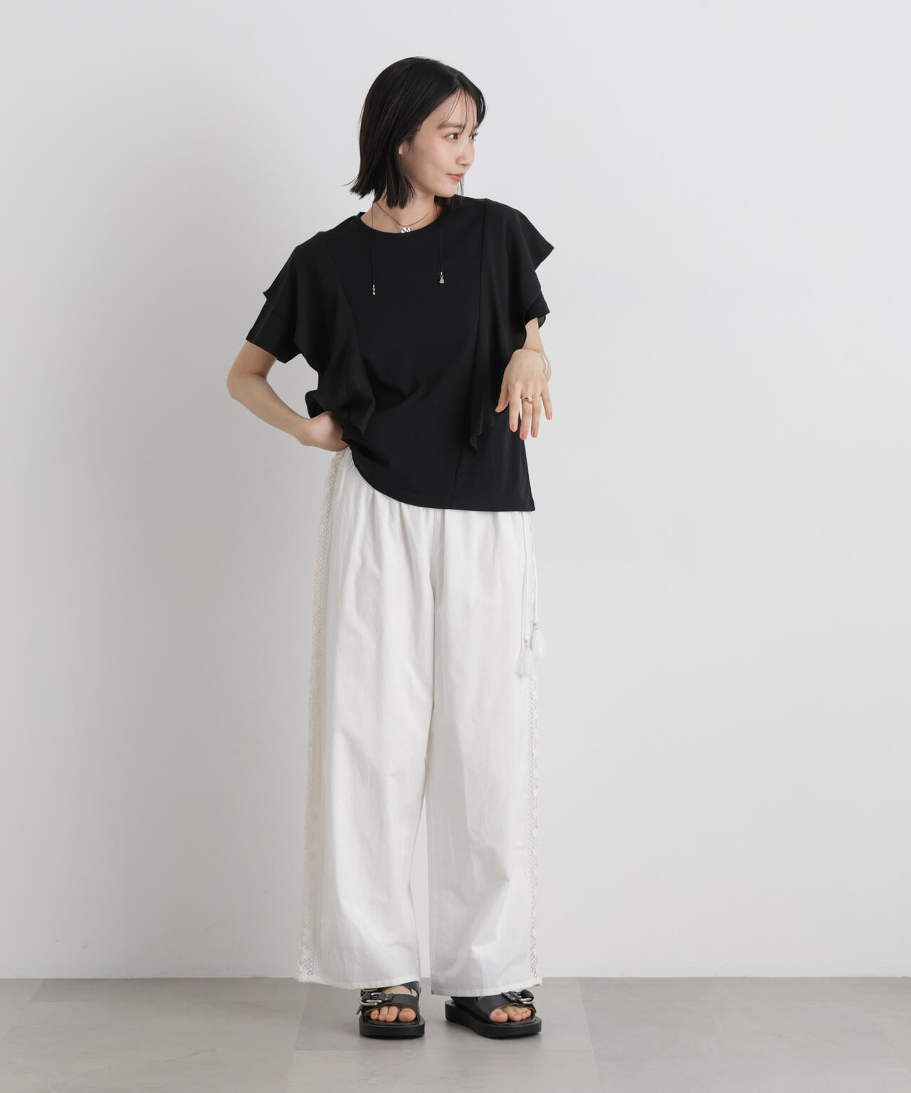made in INDIA サイドレースワイドパンツ