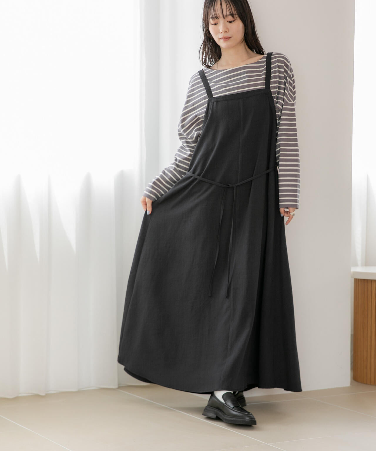 WEB限定/多機能素材 前後2wayショルダーストラップワンピース