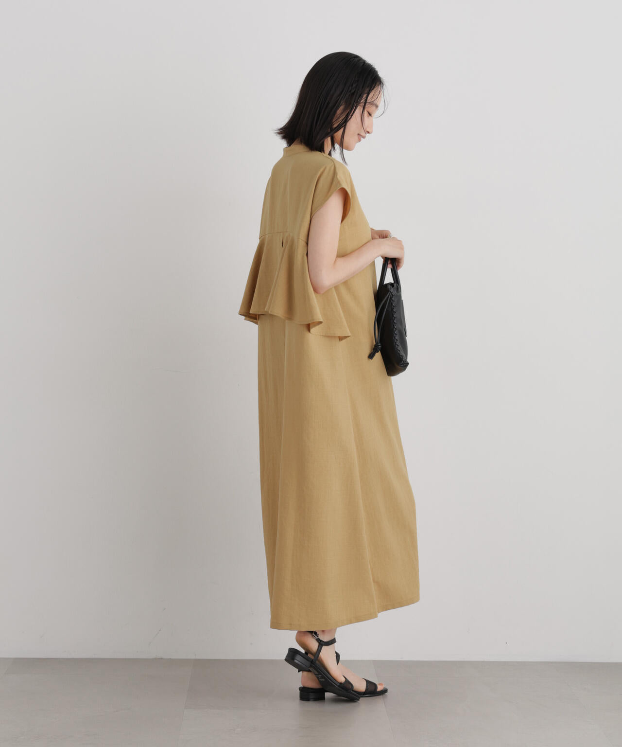 リネンタッチバックフレアスキッパーワンピース