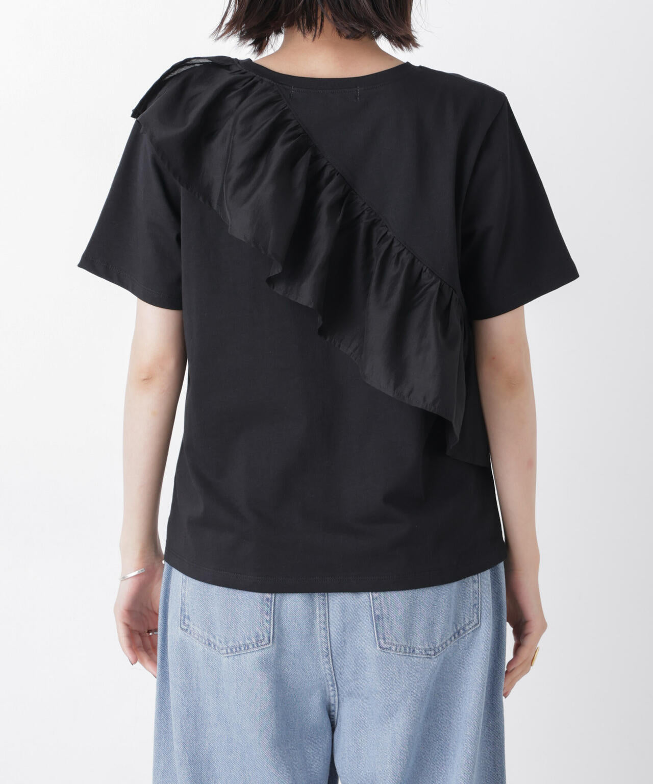 アシンメトリーフリル異素材コンビTシャツ