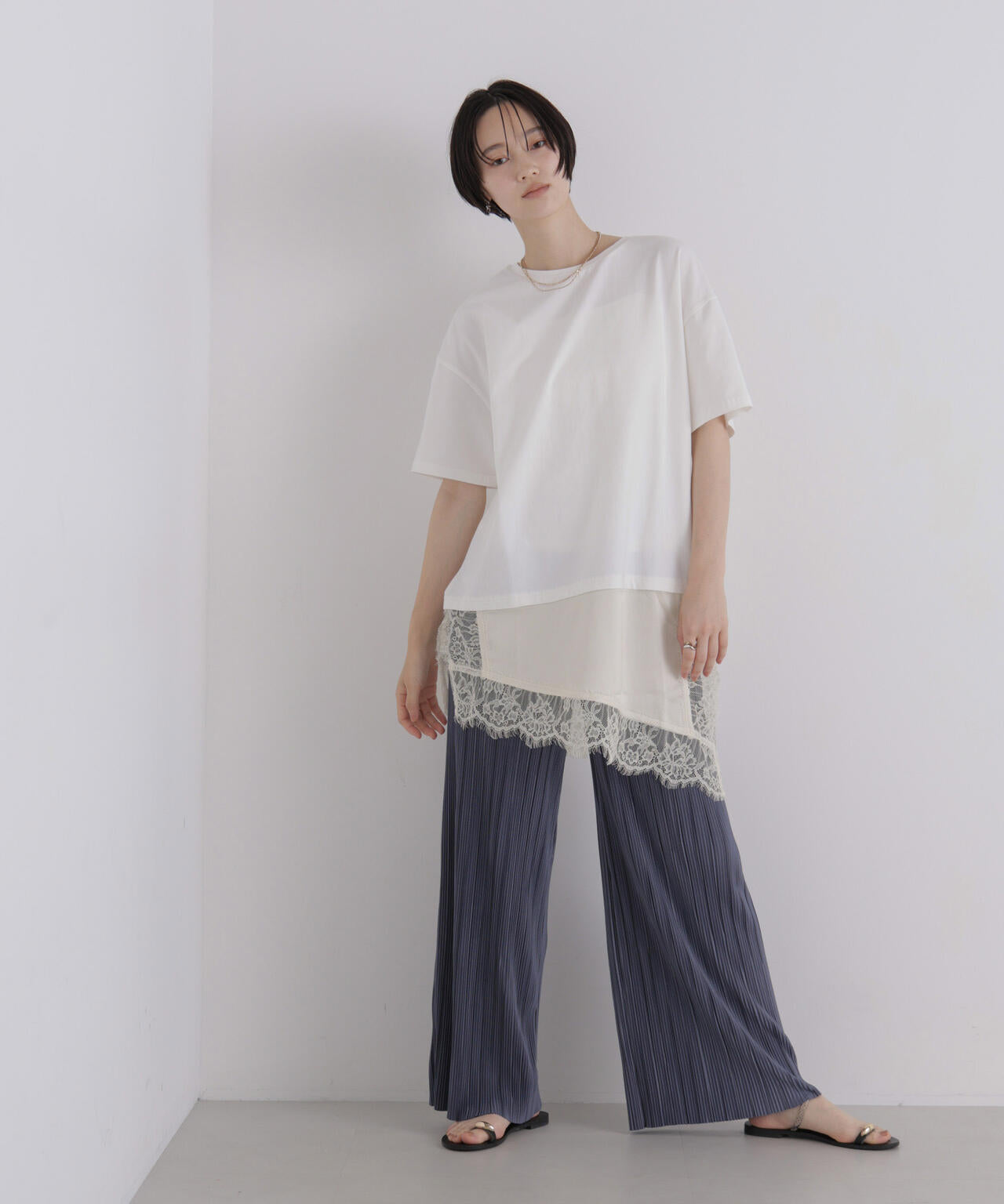 アシメレースヘムドッキングカットトップス