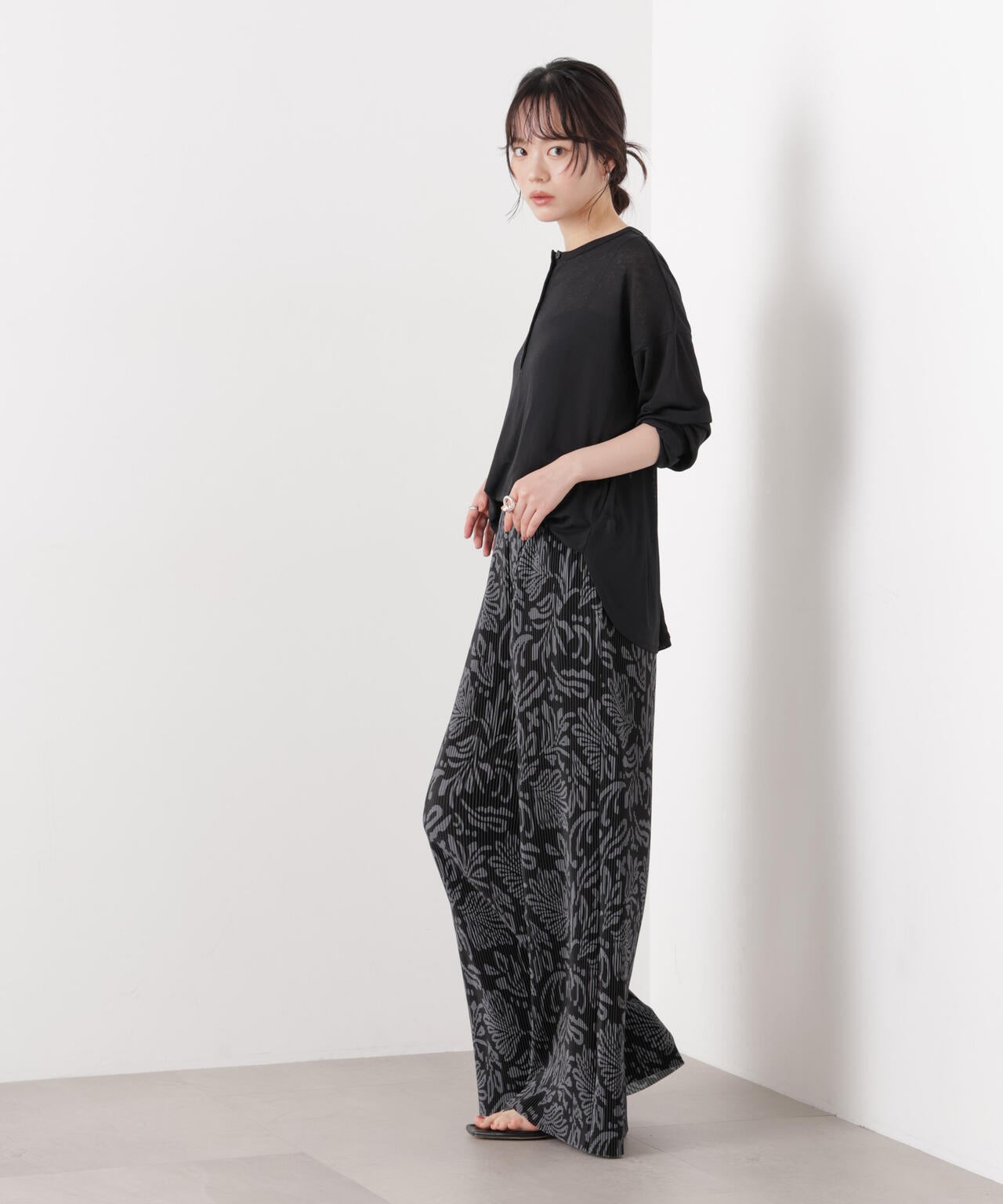 ボタニカル柄プリーツパンツ セルフカット可能
