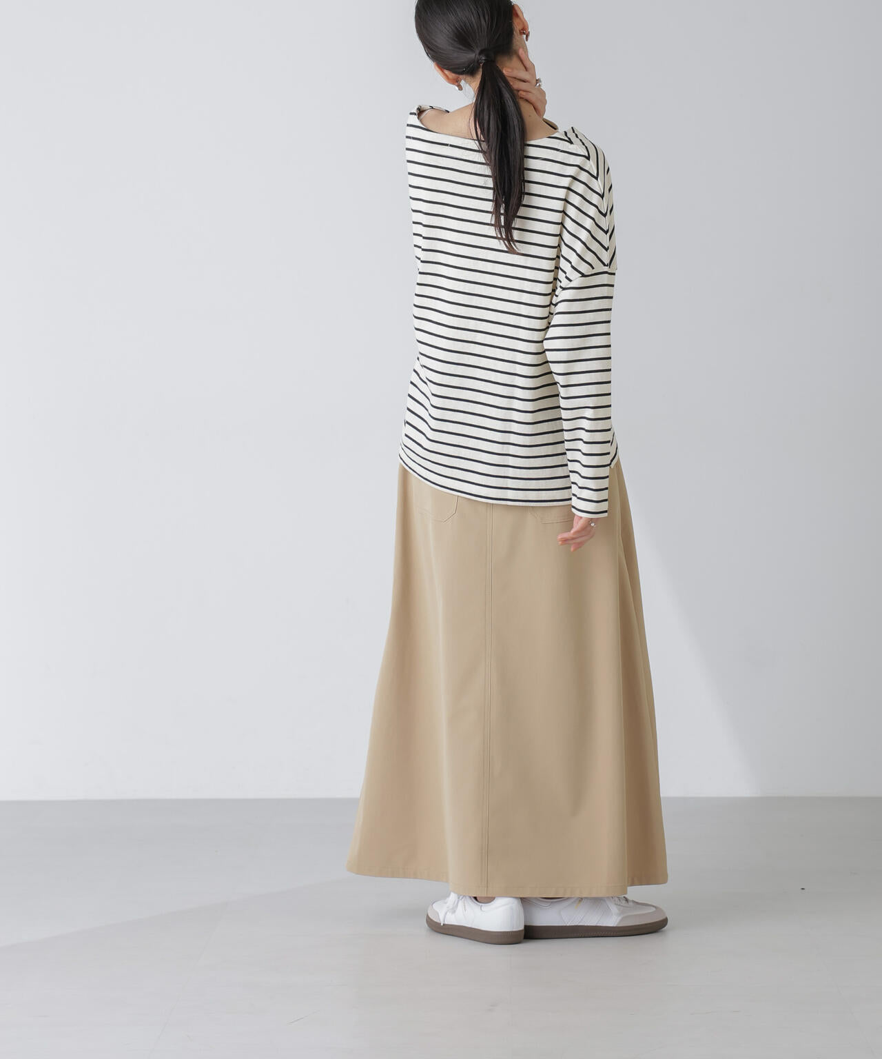 WEB限定/ボーダーワイドドロップトップス