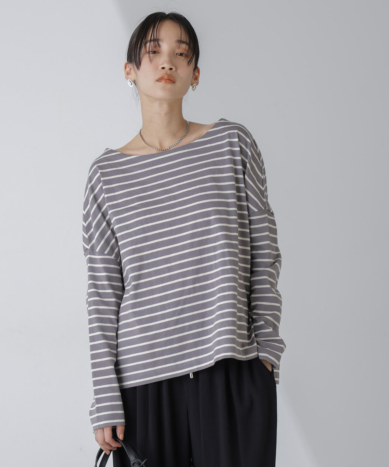 WEB限定/ボーダーワイドドロップトップス