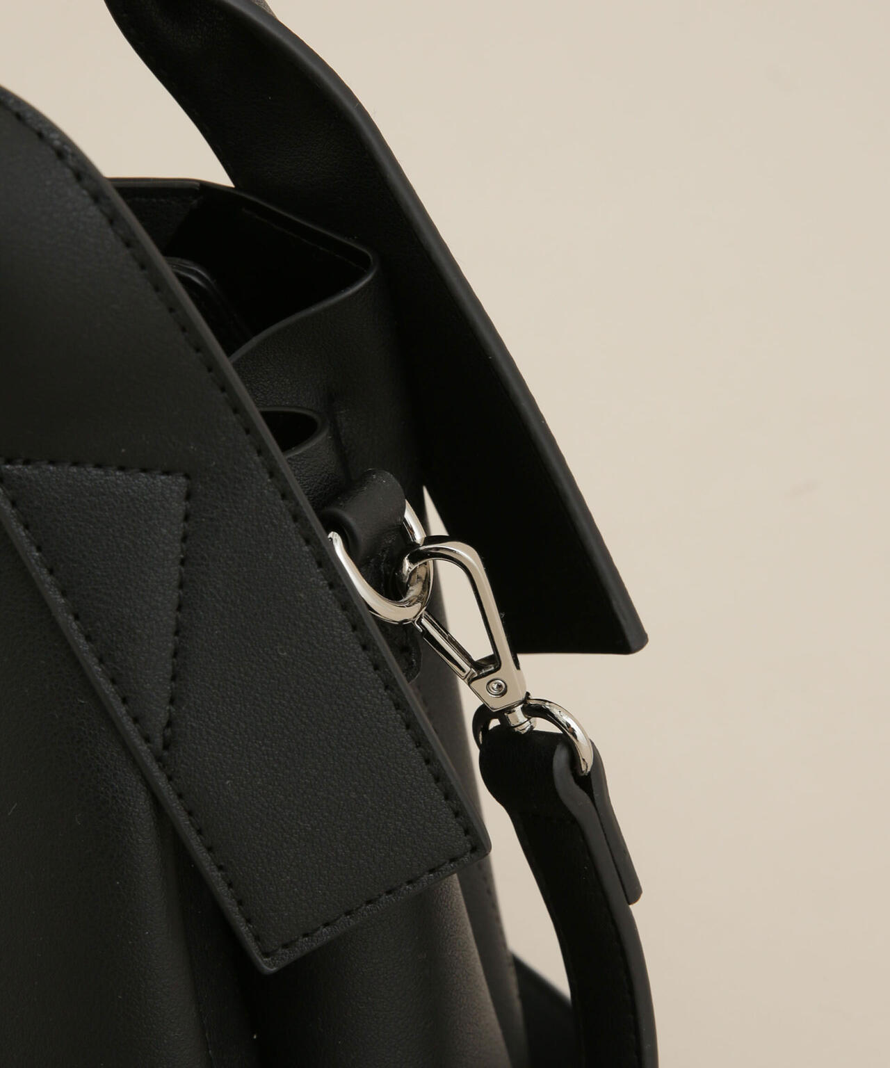 WEB限定/アウトハンドルデザイントートバッグ