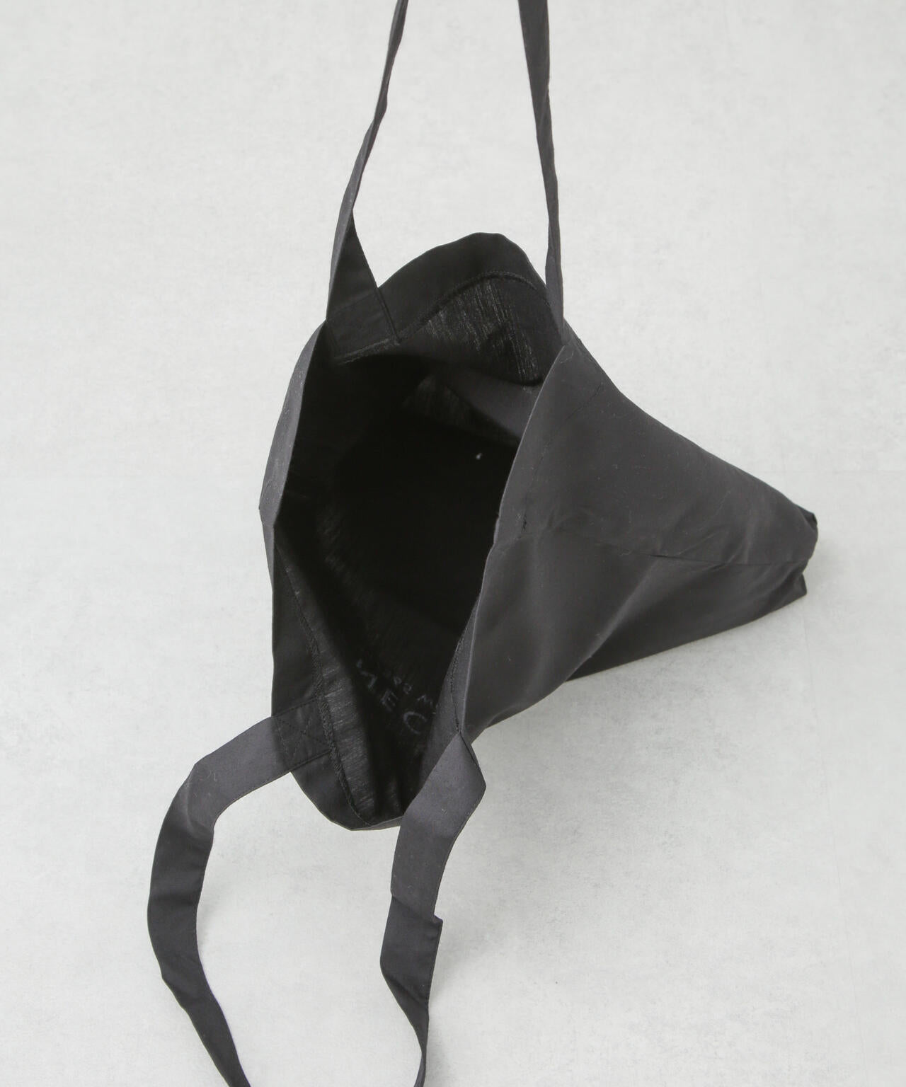こねこフィルム x ナノユニバース コラボ「CONECONVENI」トートバッグ